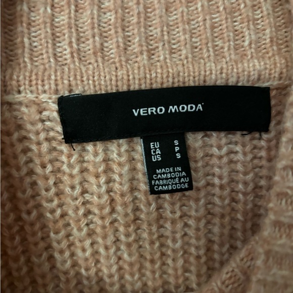 Vera Moda Lessa Knitted Pullover.Small Pink. - Picture 3 of 6
